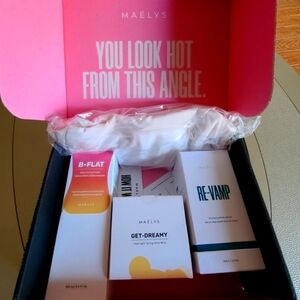 NWT MAËLYS Skincare Set